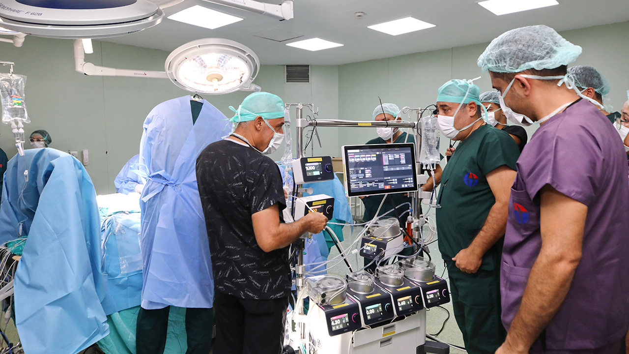 Yerli kalp-akciğer makinesi Gaziantep'te açık kalp ameliyatlarında kullanıldı