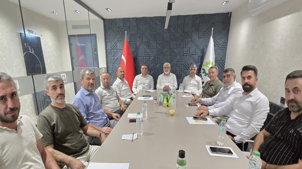 HAKSİAD Genel Başkanı Turgut Elazığ’da: İş dünyasının gündemi değerlendirildi