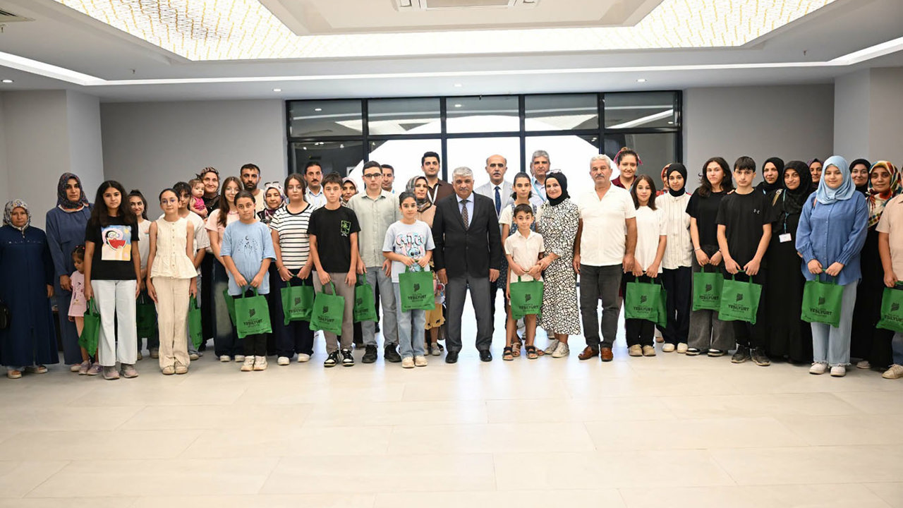 Malatya'da başarılı öğrenciler ödüllendirildi