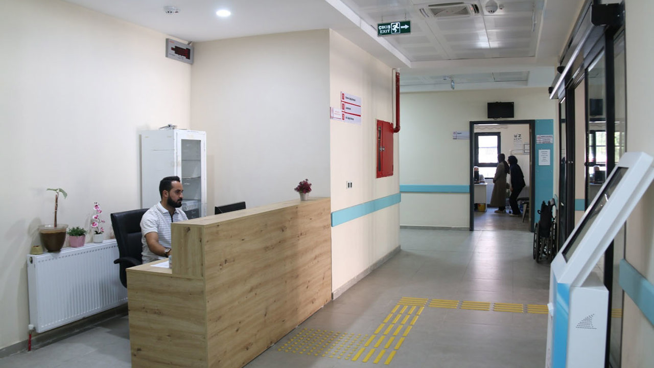 Şanlıurfa'da 35 bin kişiye hizmet veren ASM yeni binasına taşındı