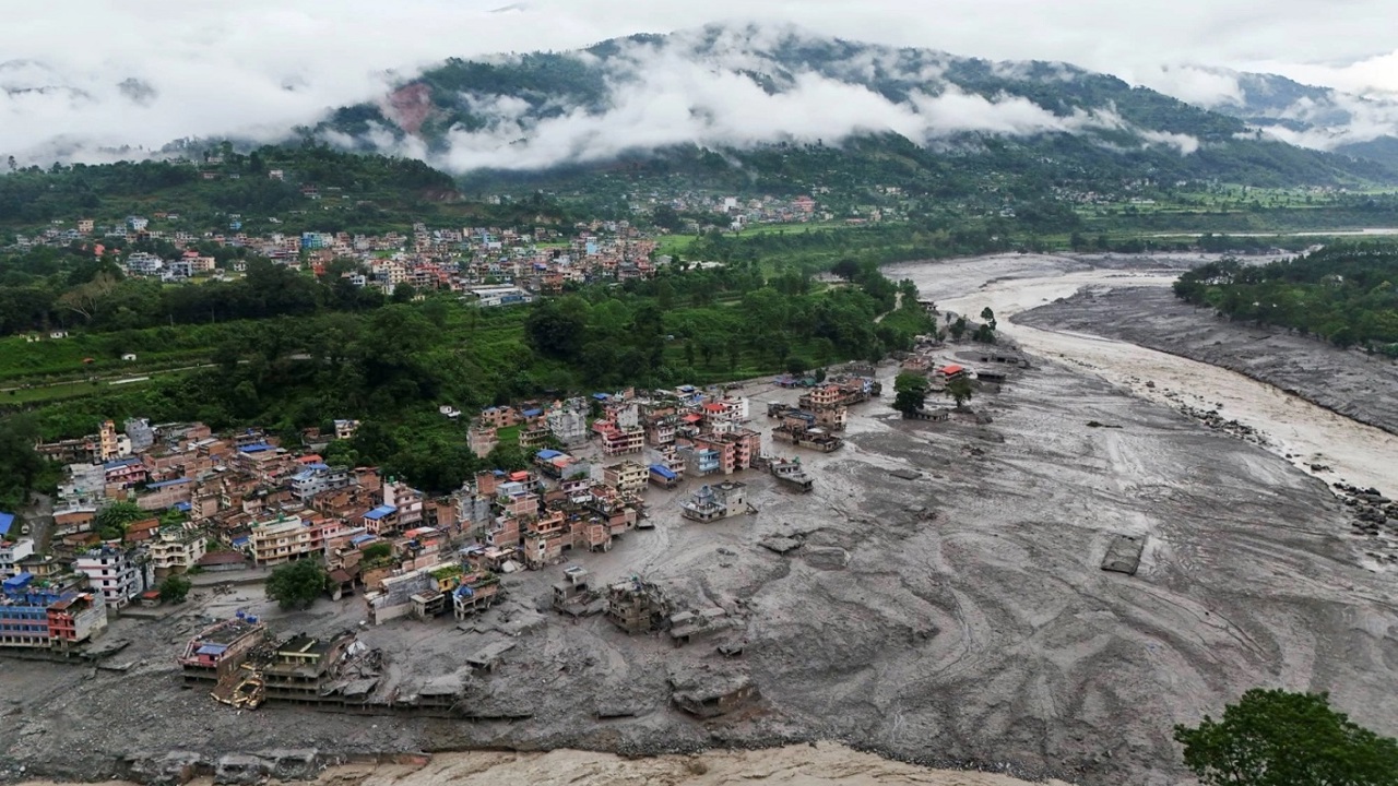 Nepal'deki sel felaketinde can kaybı 270'e yükseldi
