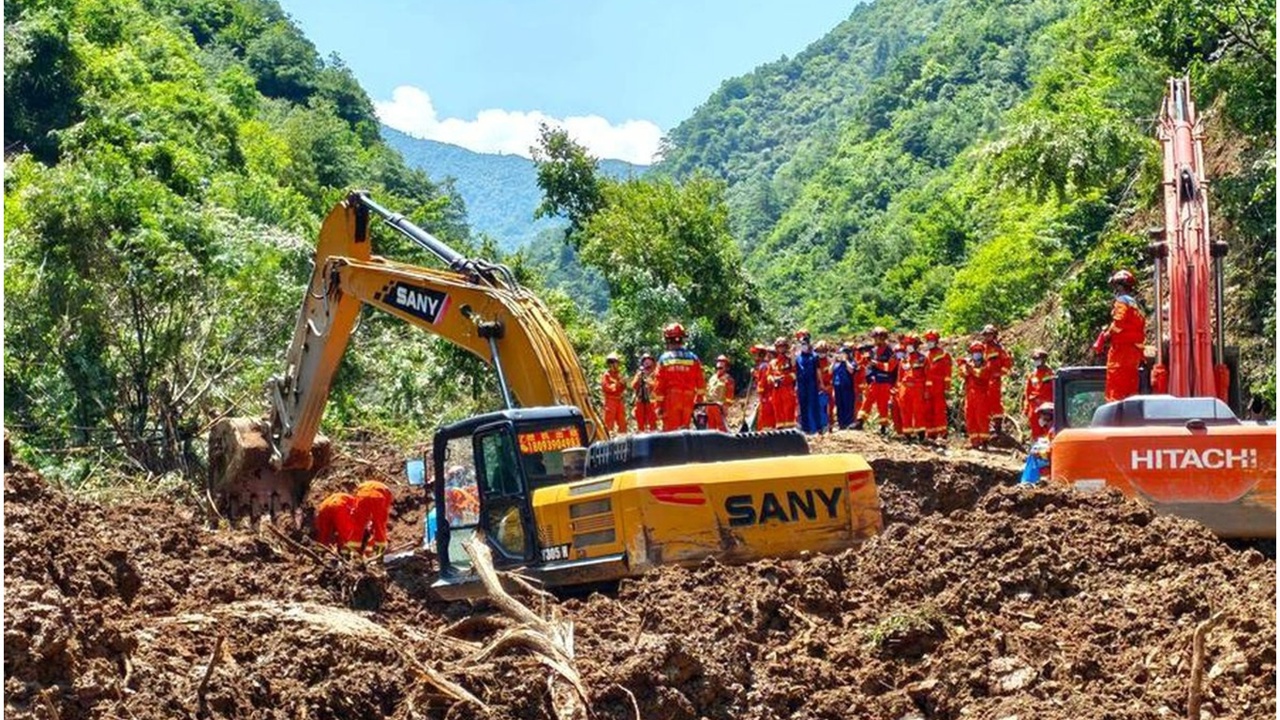 Çin’de heyelan: 3 ölü, 558 kayıp