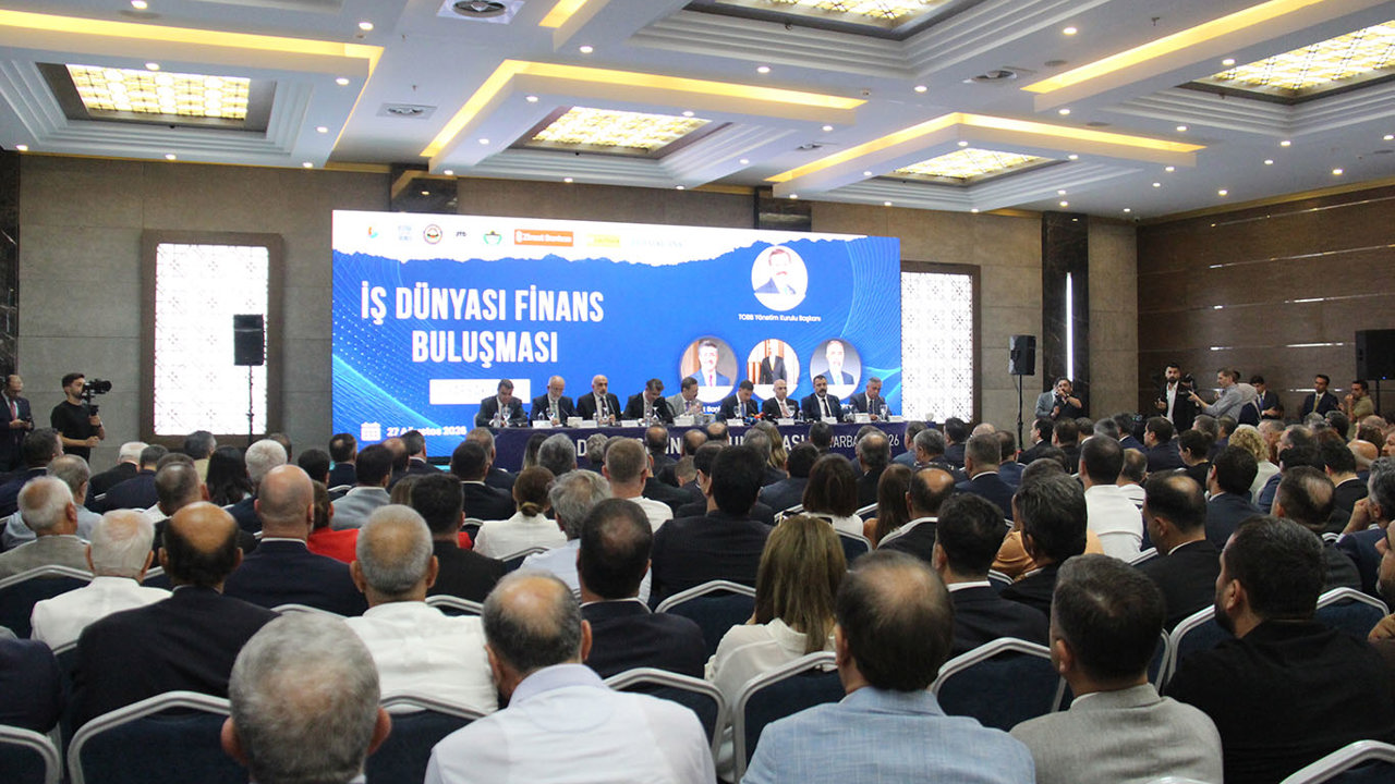 Diyarbakır'da iş dünyası finans sektörü ile buluştu