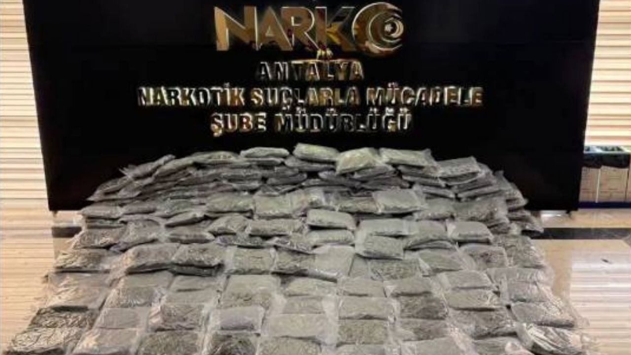 Antalya'da 250 kilogram esrar ele geçirildi