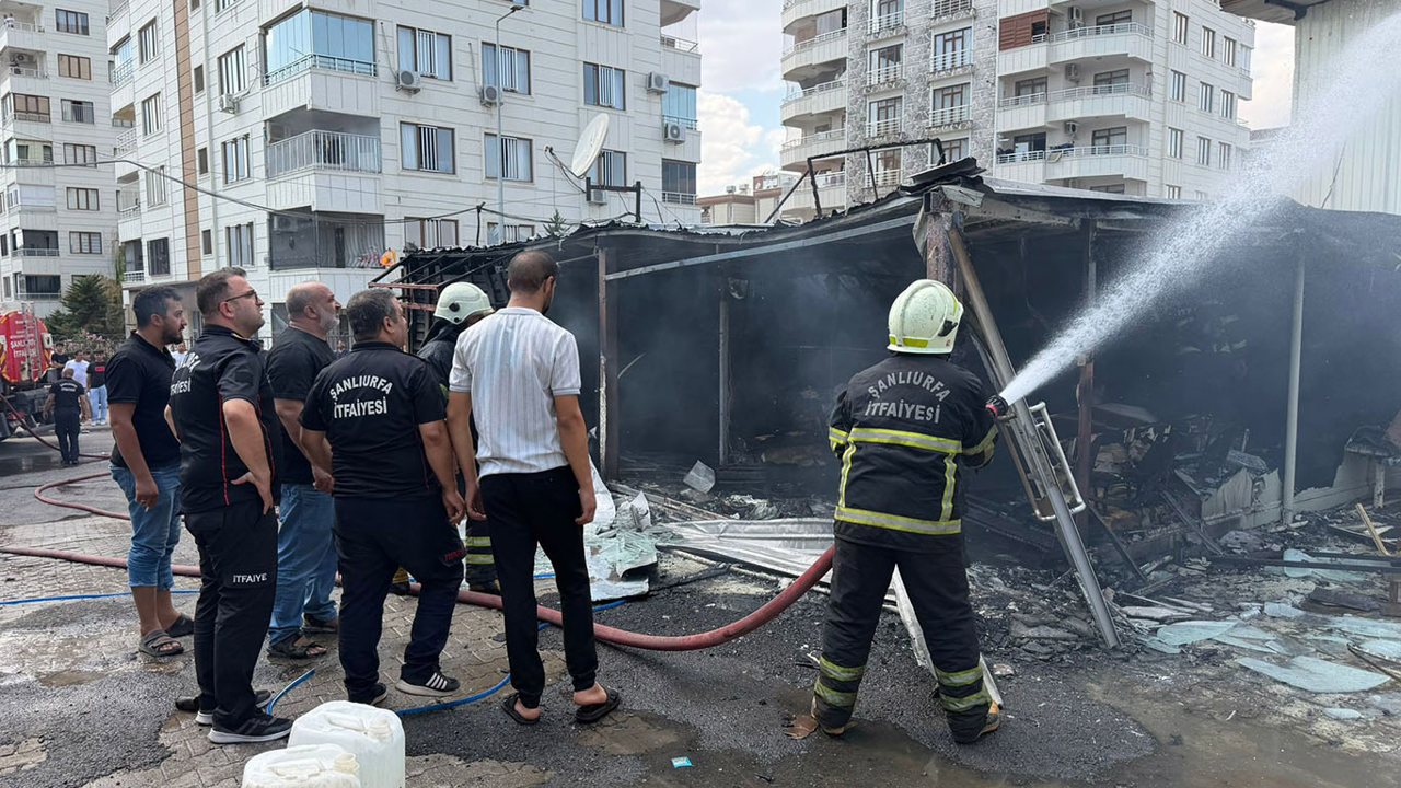 Şanlıurfa'da iş yeri yangını