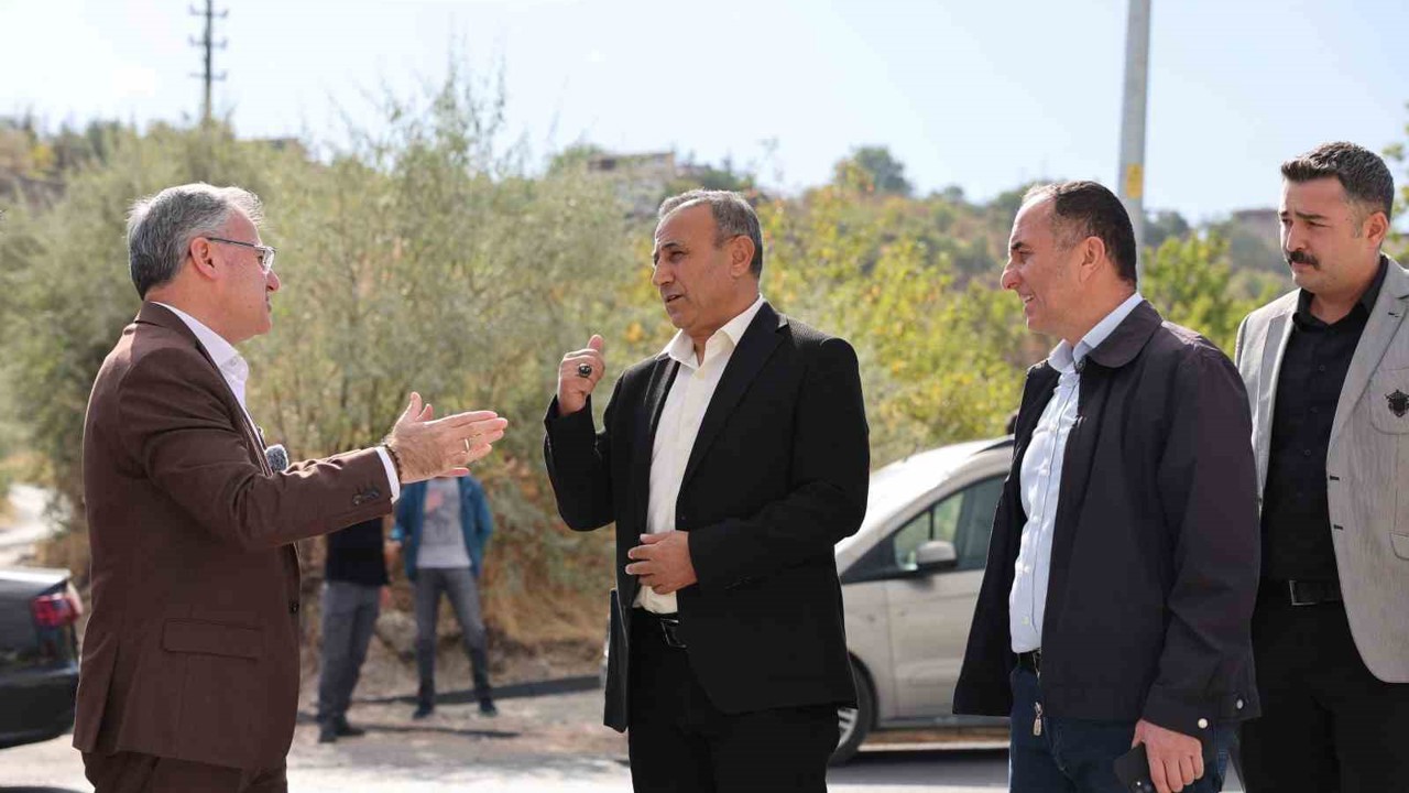 Hacılar Kayseri Caddesi’nde mesai tam gaz sürüyor
