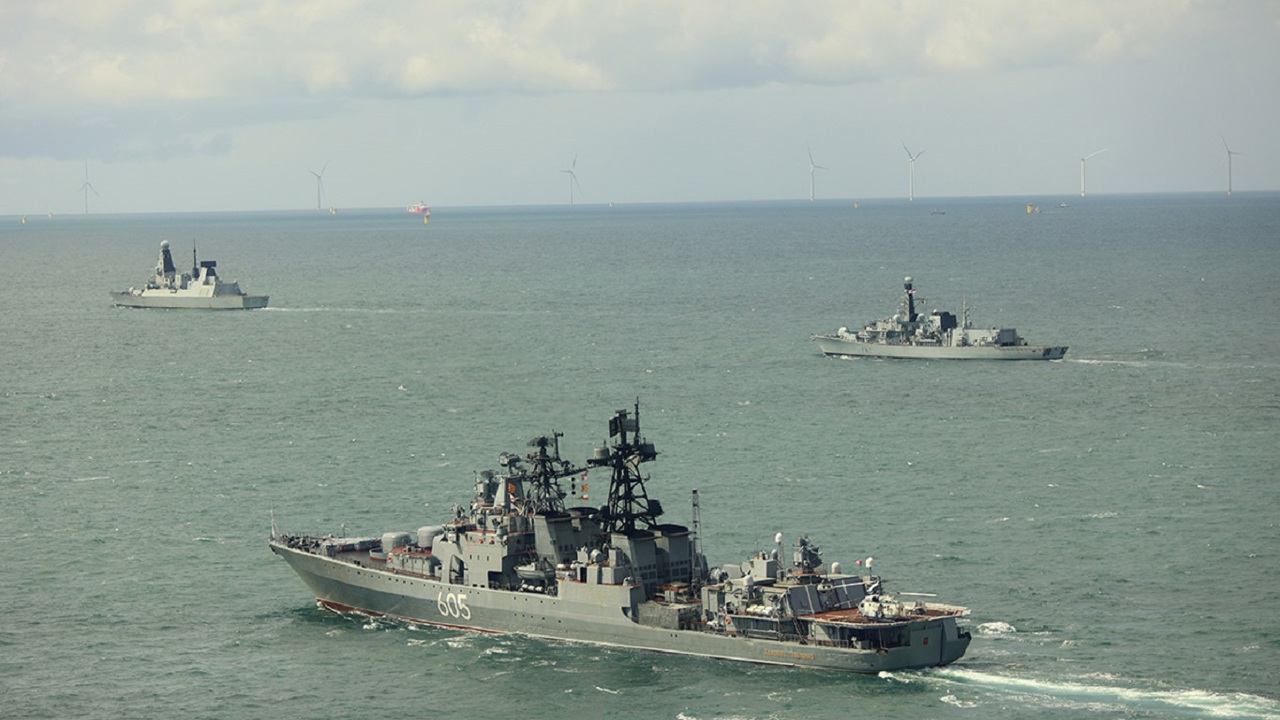 İngiliz savaş gemileri Rus filosunu üç gün boyunca izledi