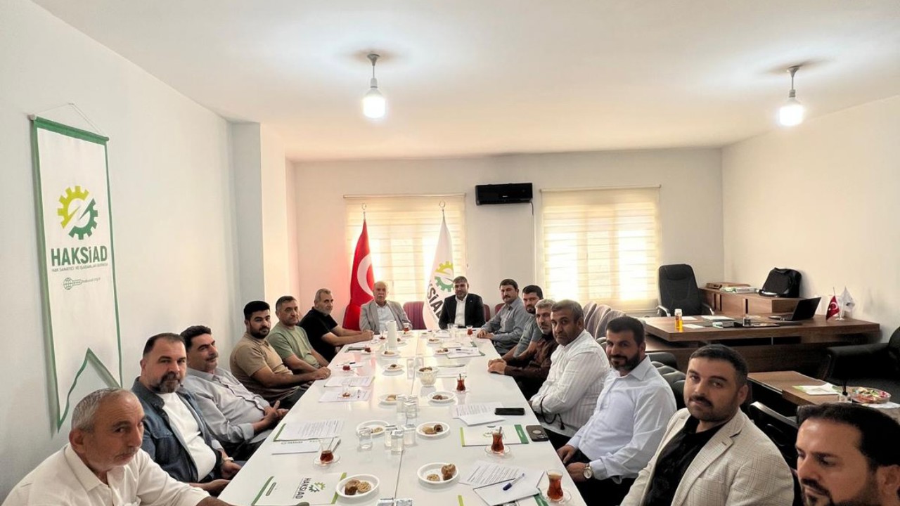 Kızıltepe TSO Başkanı Dündar’dan HAKSİAD’a nezaket ziyareti