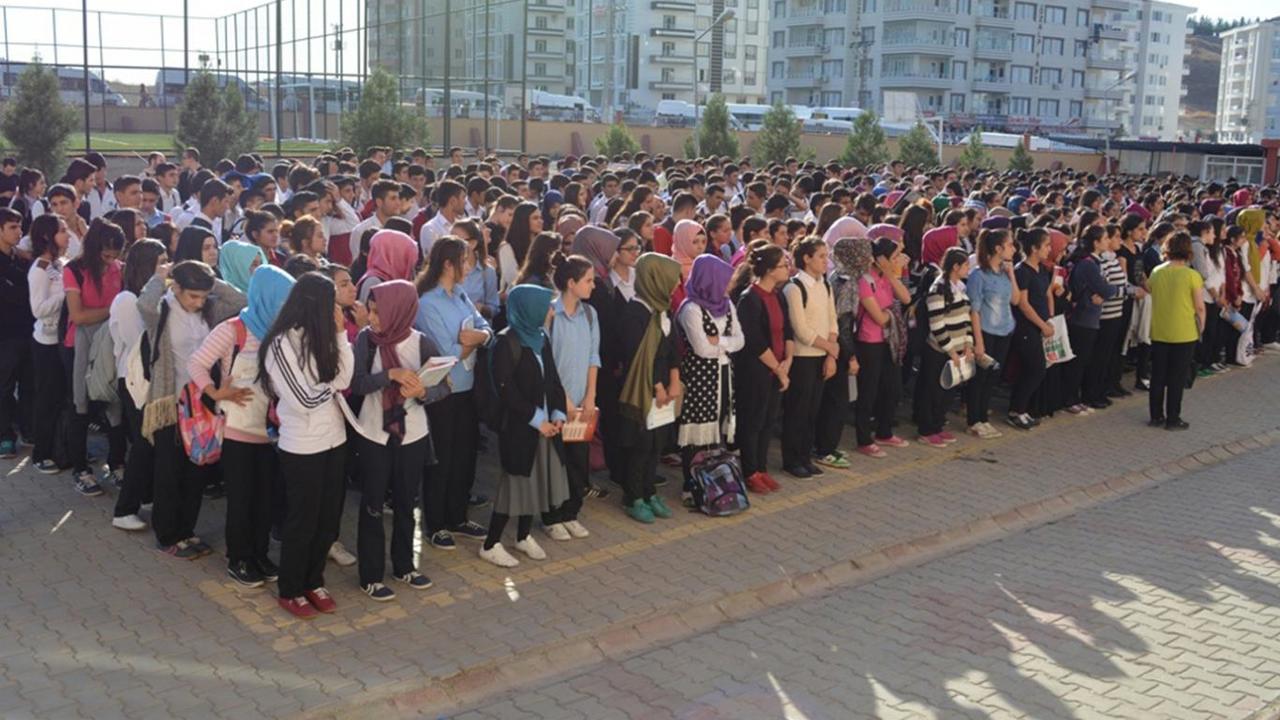 Türkiye geneli 335 STK’dan karma eğitimin zorunlu olmaktan çıkarılması çağrısı
