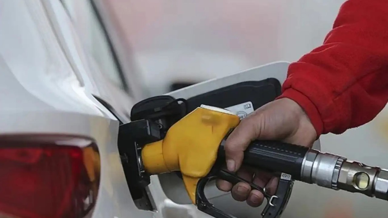 Motorine 3,60 liralık ÖTV zammı pompa fiyatlarına yansıdı