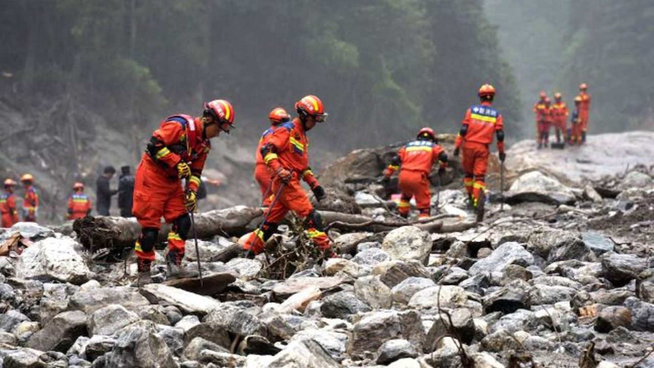 Nepal'deki sel felaketinde ölü sayısı 1050'ye yükseldi