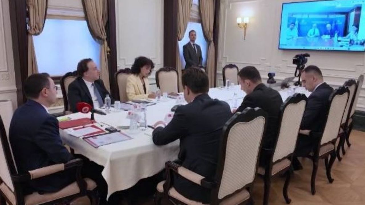 Bakan Gürlek, Yunan mevkidaşı Floridis ile görüştü