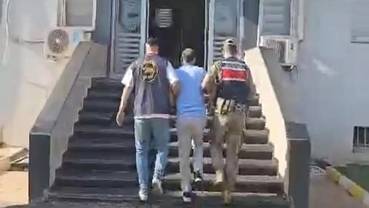 Şanlıurfa'da kesinleşmiş hapis cezası bulunan firari yakalandı