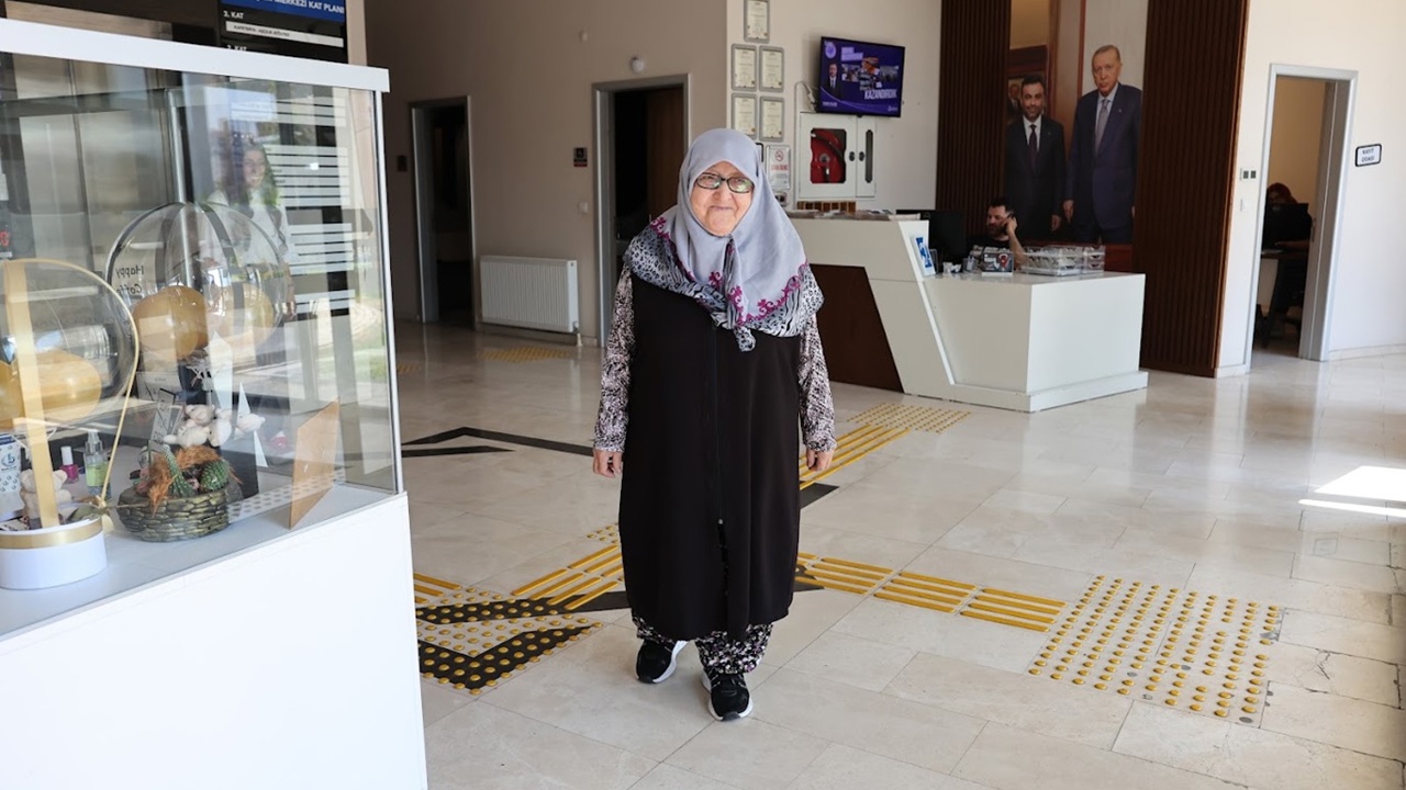 Parkinson hastası 82 yaşındaki kadın sporla şifa buldu