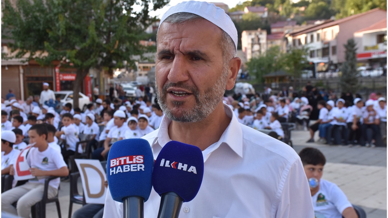 Peygamber Sevdalıları Bitlis Temsilciliğinden halka teşekkür