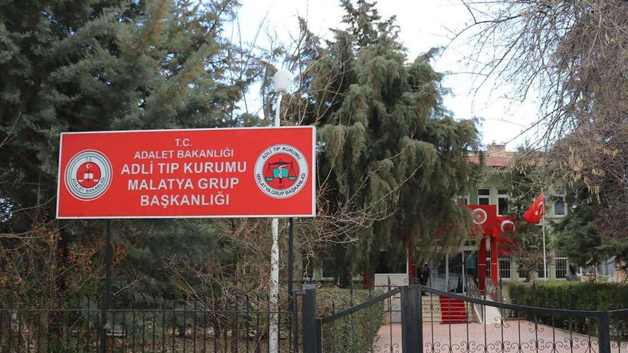 Geri Dönüşüm Fabrikasında Feci İş Kazası: İşçi Pres Makinesine Sıkışarak Hayatını Kaybetti