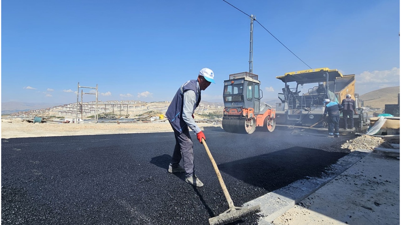 Battalgazi’de asfalt çalışmaları sürüyor