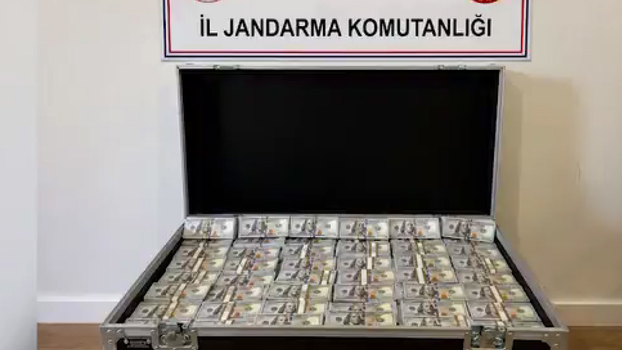 İstanbul'da 2 milyon 890 bin sahte ABD doları ele geçirildi