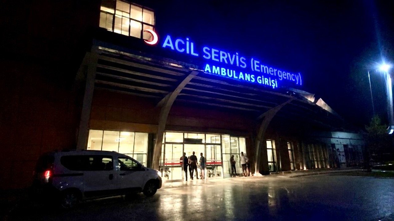 18 Yaşındaki Genç Kız Hayatına Son Verdi