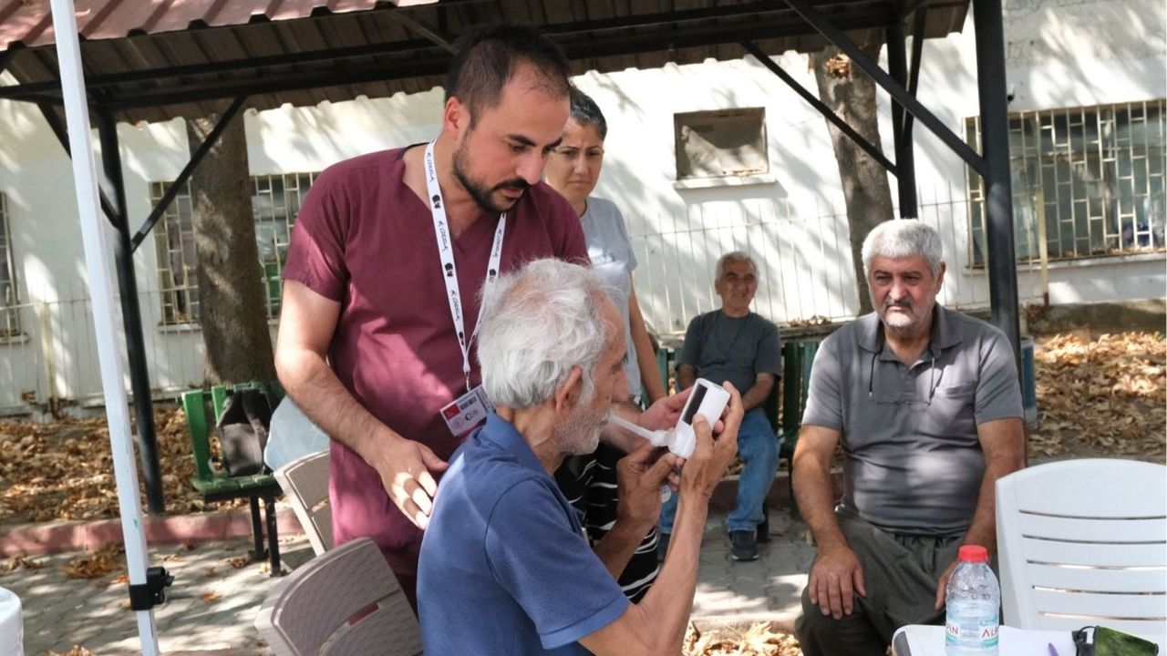Mersin'de sigaraya karşı farkındalık çalışması