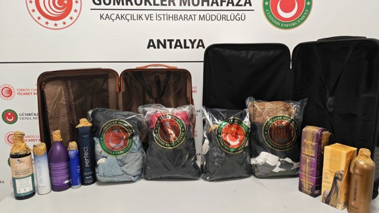 Antalya Havalimanı'nda 18 kilo 921 gram likit metamfetamin ele geçirildi
