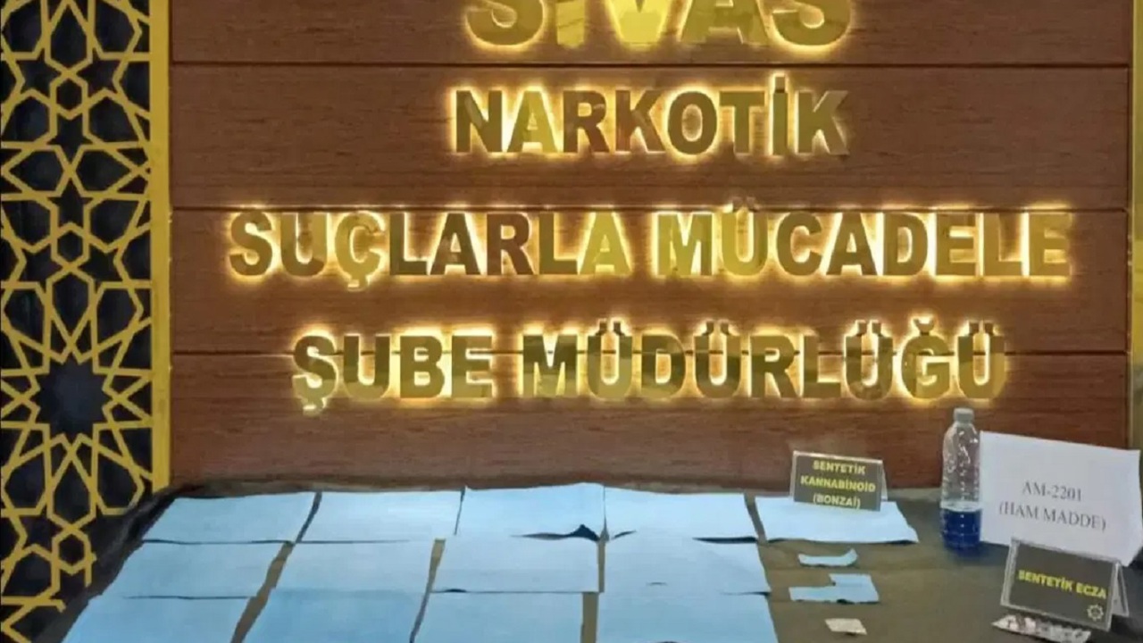 Sivas'ta kağıda emdirilmiş sentetik kannabinoid ele geçirildi: Bir tutuklama