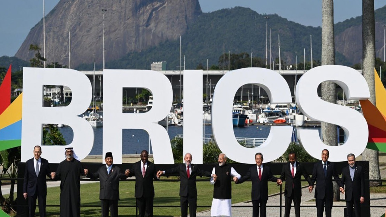 BRICS ticaretinde ulusal para dönemi 