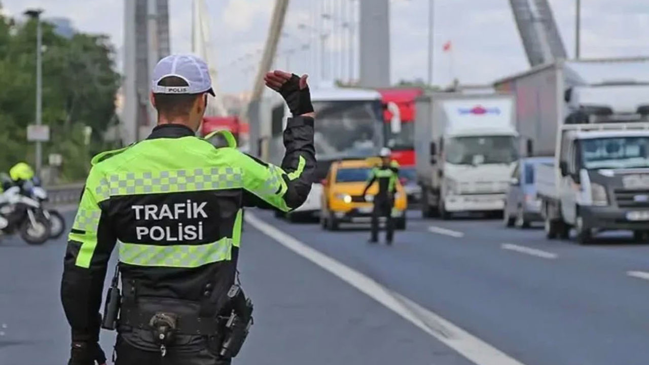 İzmir’in 8 aylık trafik bilançosu: 28 bin 33 kaza