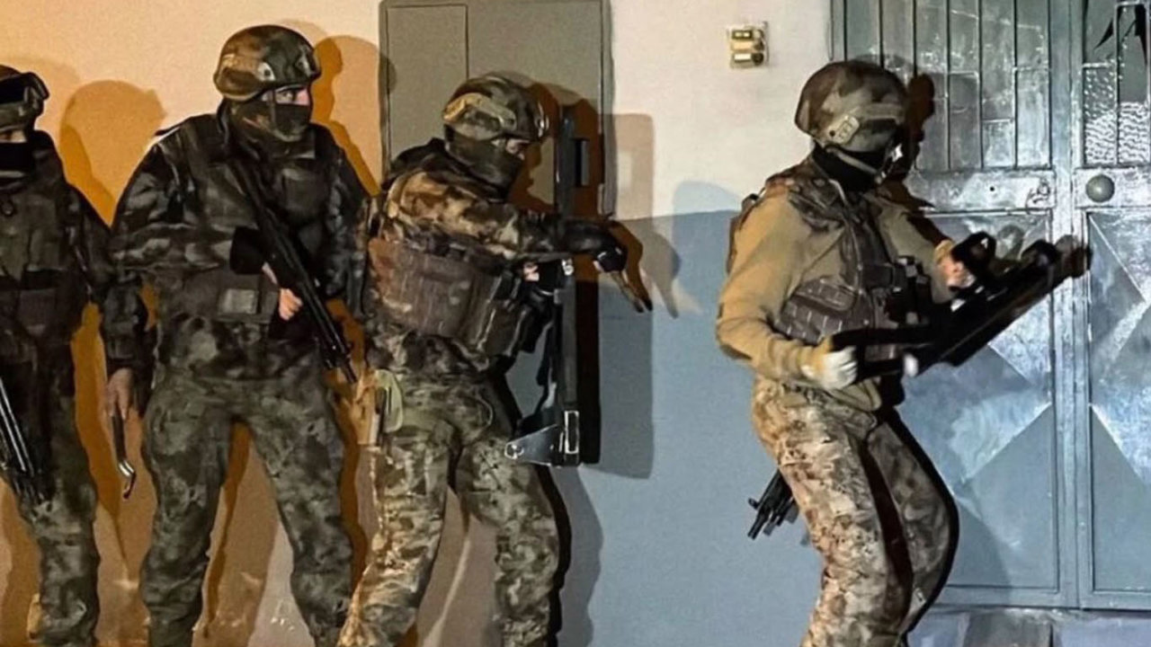 İzmir-Belçika hattında milyarlık uyuşturucu operasyonu