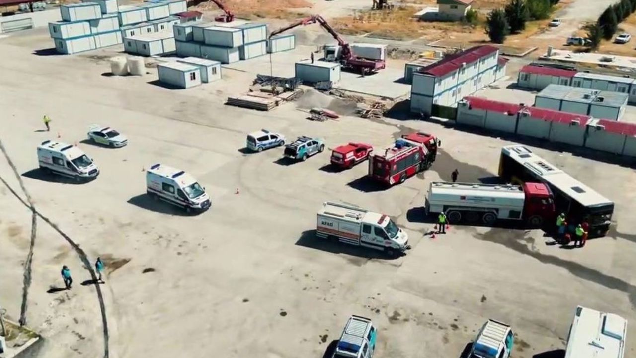 Malatya'da gerçeği aratmayan tatbikat