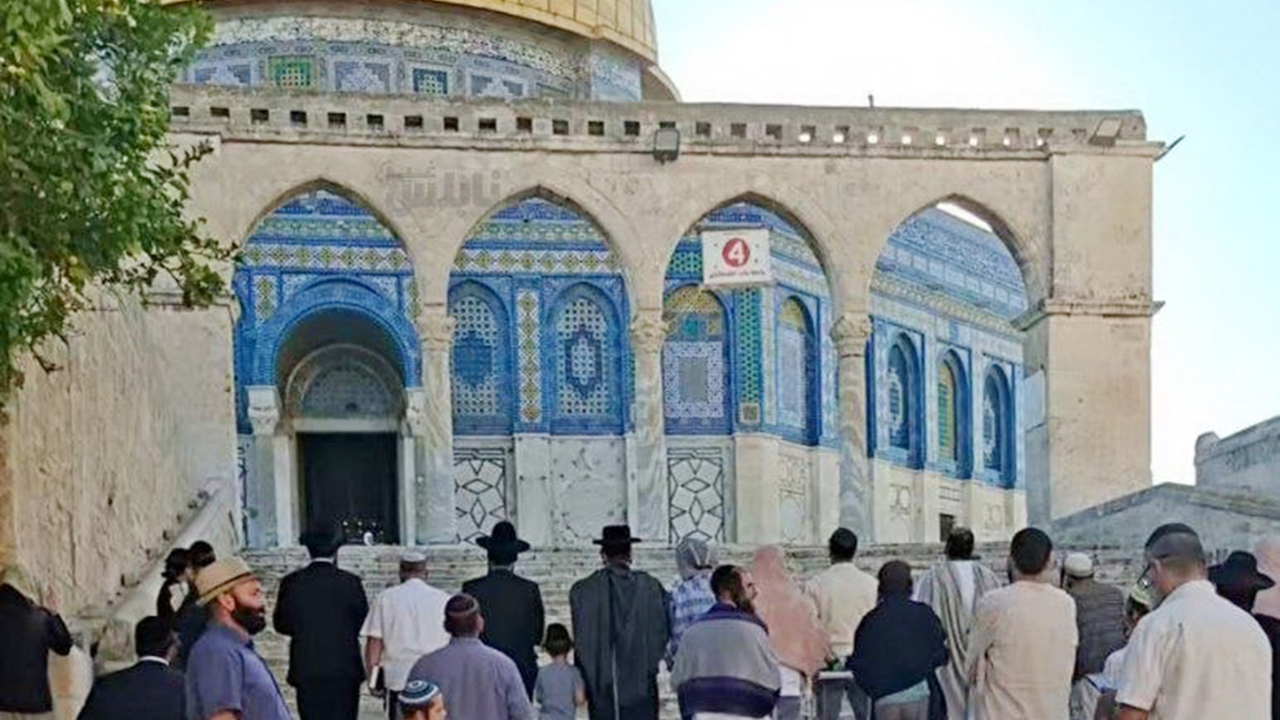 İşgalciler Mescid-i Aksa'da Talmudik ritüeller gerçekleştirdi