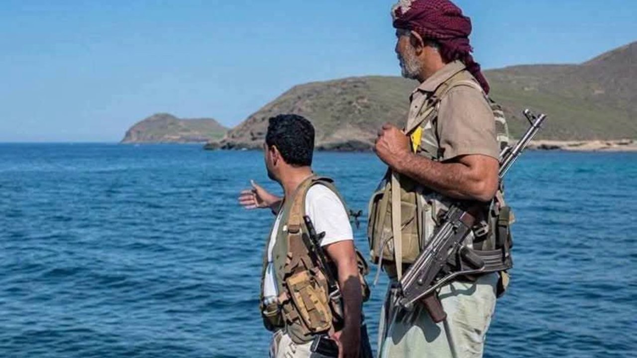 Ensarullah Kızıldeniz'deki Haniş takımadalarının kontrolünü ele geçirdi
