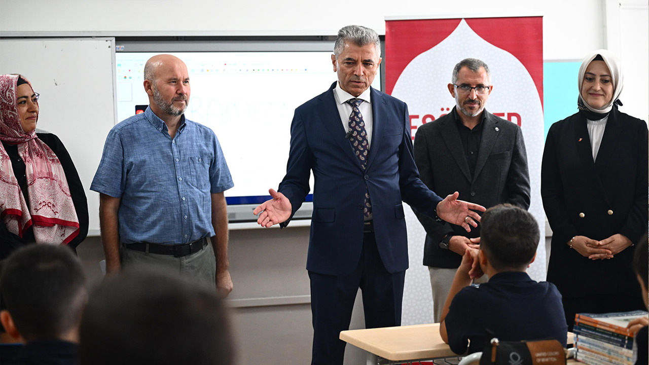 Eyüpsultan'da imam hatip öğrencilerine "Aramıza Hoş geldin" hediyesi