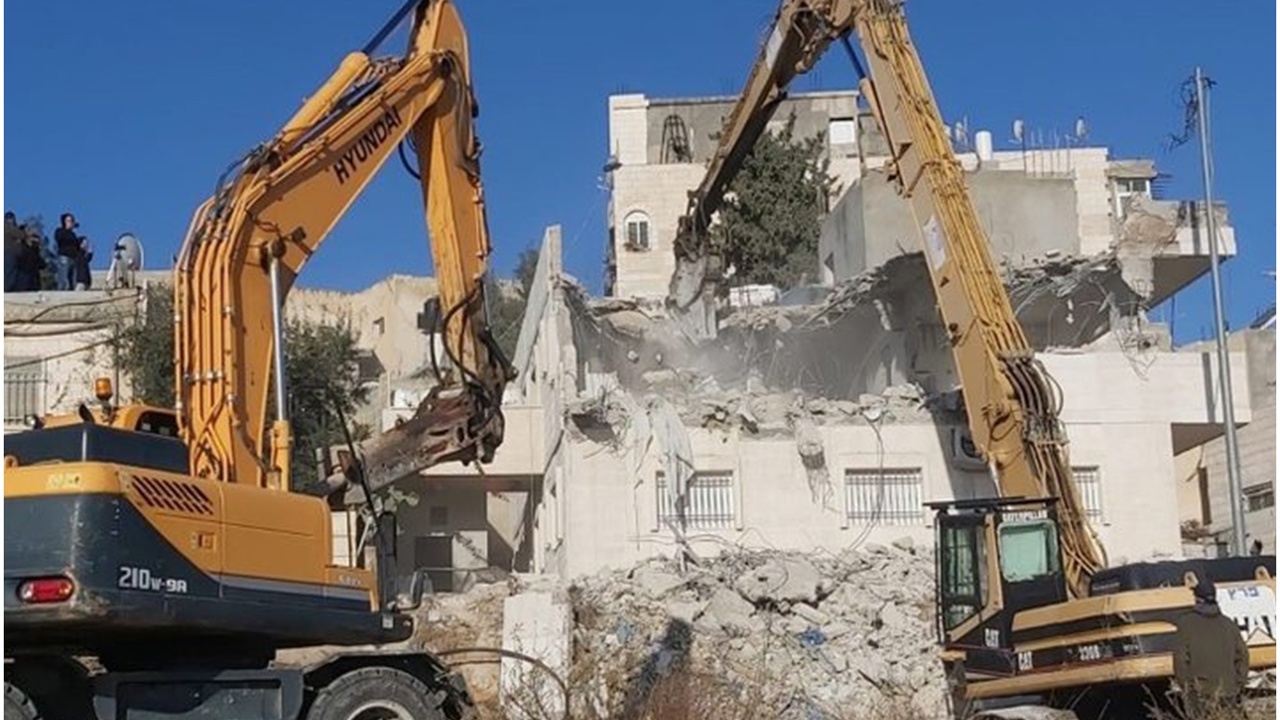 Kudüs’te Filistinlilere ait ev yıkımları sistematik biçimde sürüyor