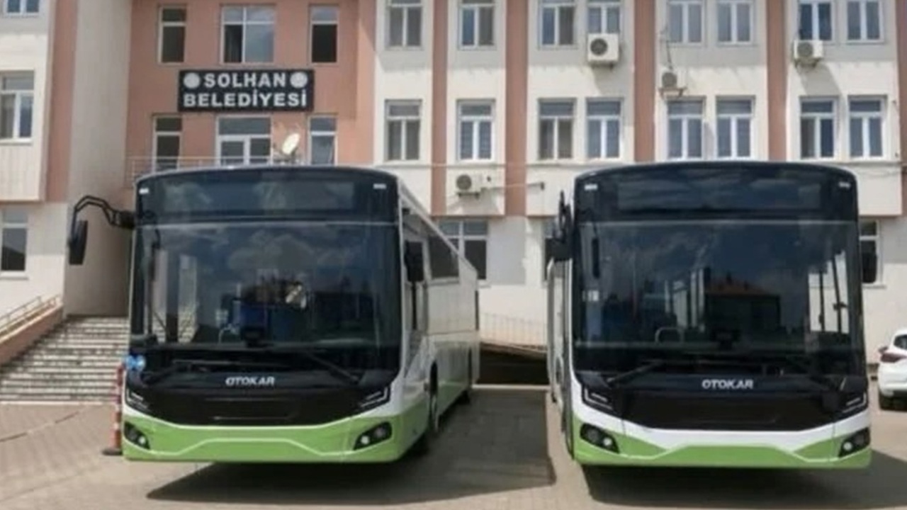 Solhan’da ulaşıma iki yeni otobüs