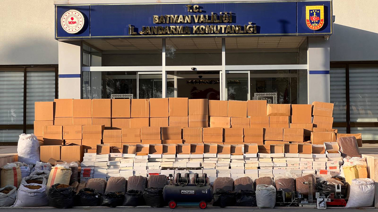 Batman'da 800 bin boş makaron ve 524 kilo kıyılmış tütün ele geçirildi