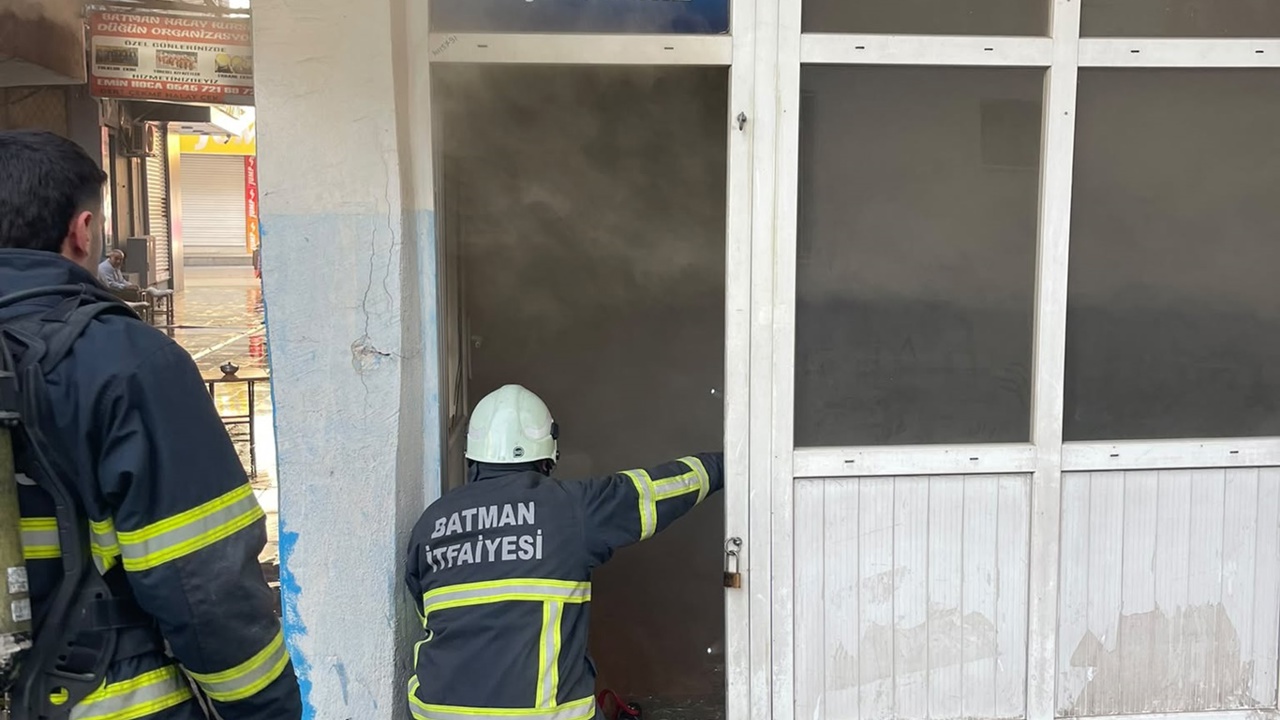 Batman'da iş yerinde yangın paniği