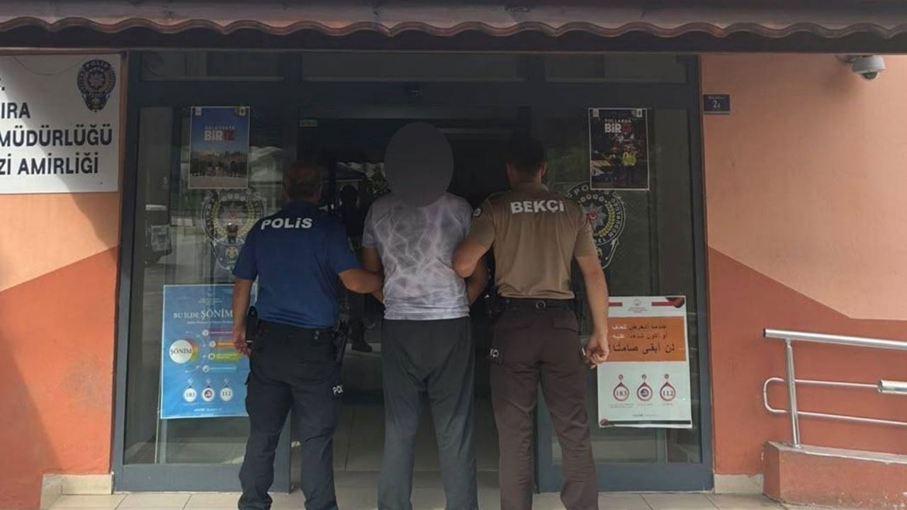 Kocaeli'de hırsızlık suçlarından 22 yıl hapis cezasıyla aranan kişi yakalandı