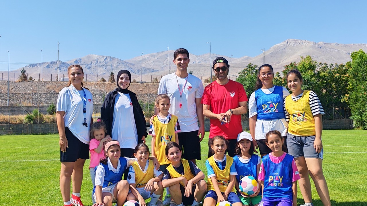 UEFA Playmakers Programı Malatya’da Minik Kızları Futbolla Buluşturdu