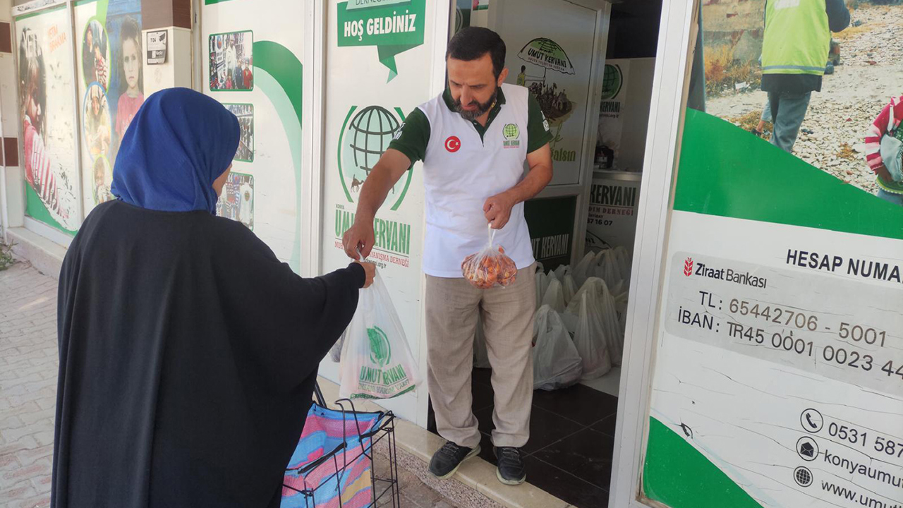  Konya Umut Kervanı’ndan  yetim ve muhtaç ailelere yardım