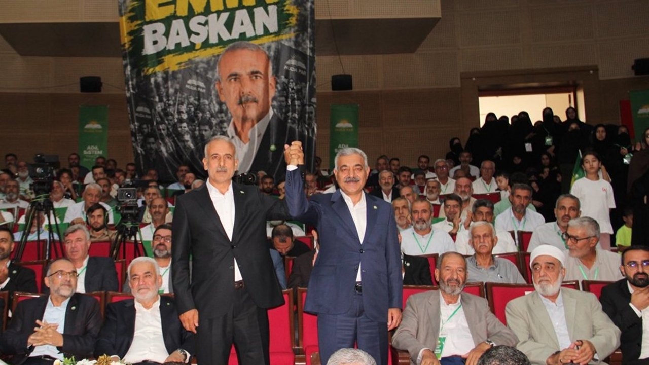 HÜDA PAR Batman İl Kongresi düzenlendi: Mehmet Emin Doğru il başkanı oldu