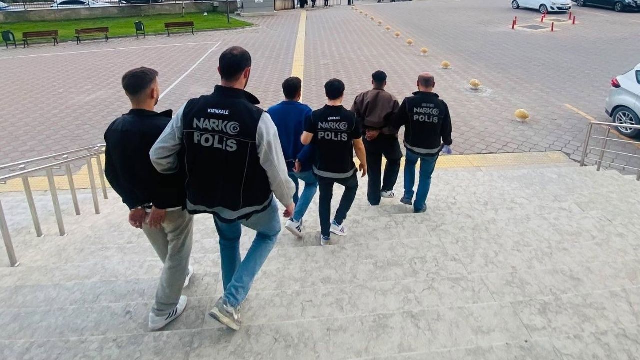 Kırıkkale'de uyuşturucu operasyonunda 3 şüpheli tutuklandı