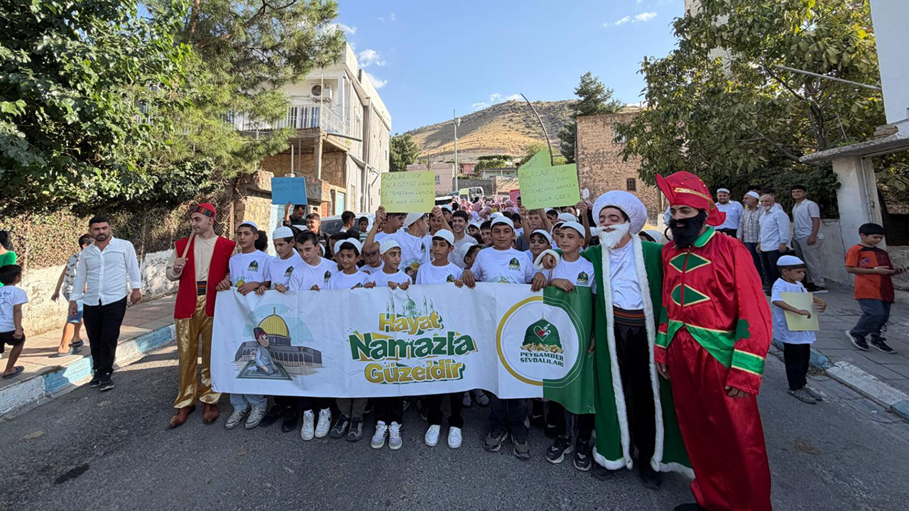 Gercüş'te "Hayat Namazla Güzeldir" etkinliği düzenlendi