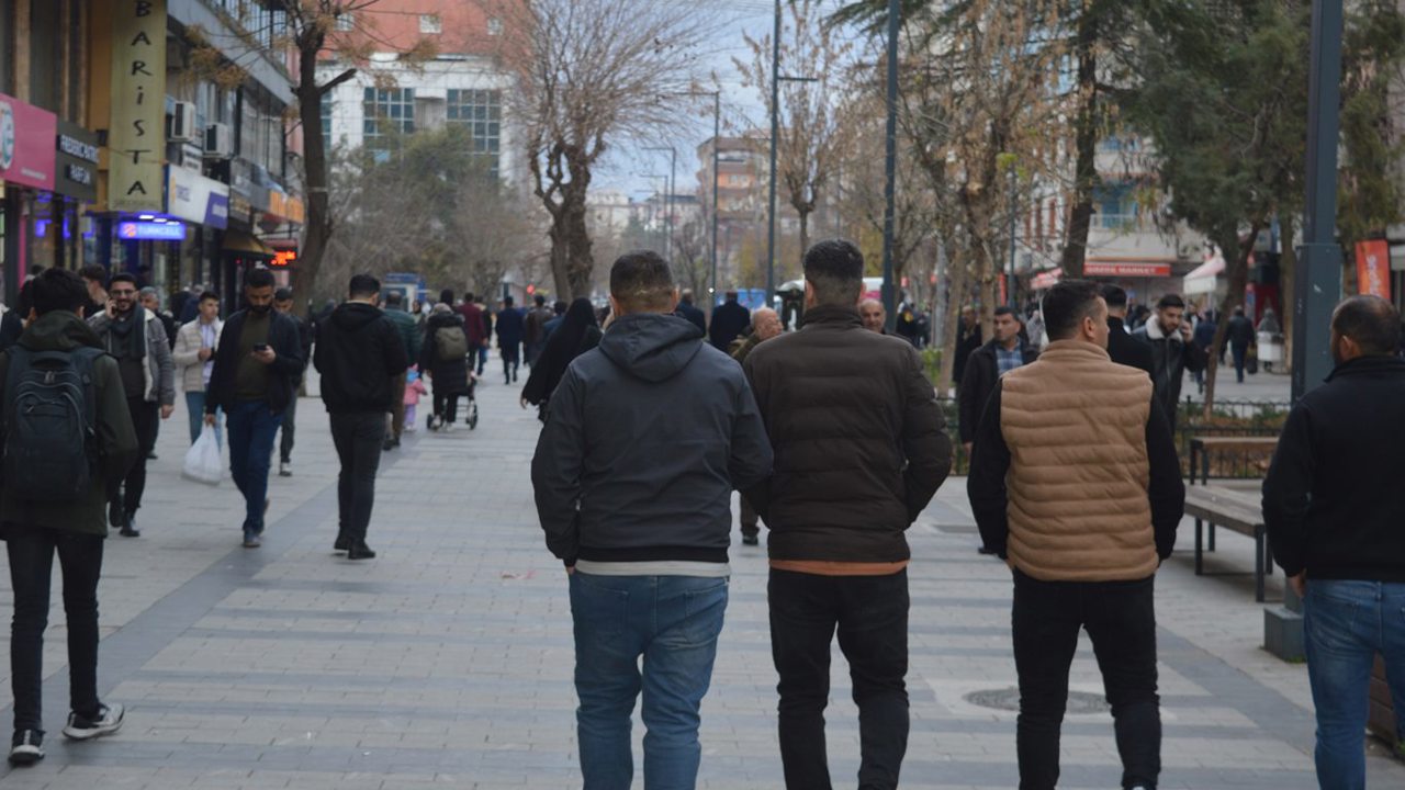 Siirt'te bazı sektörler eleman bulmakta zorlanıyor