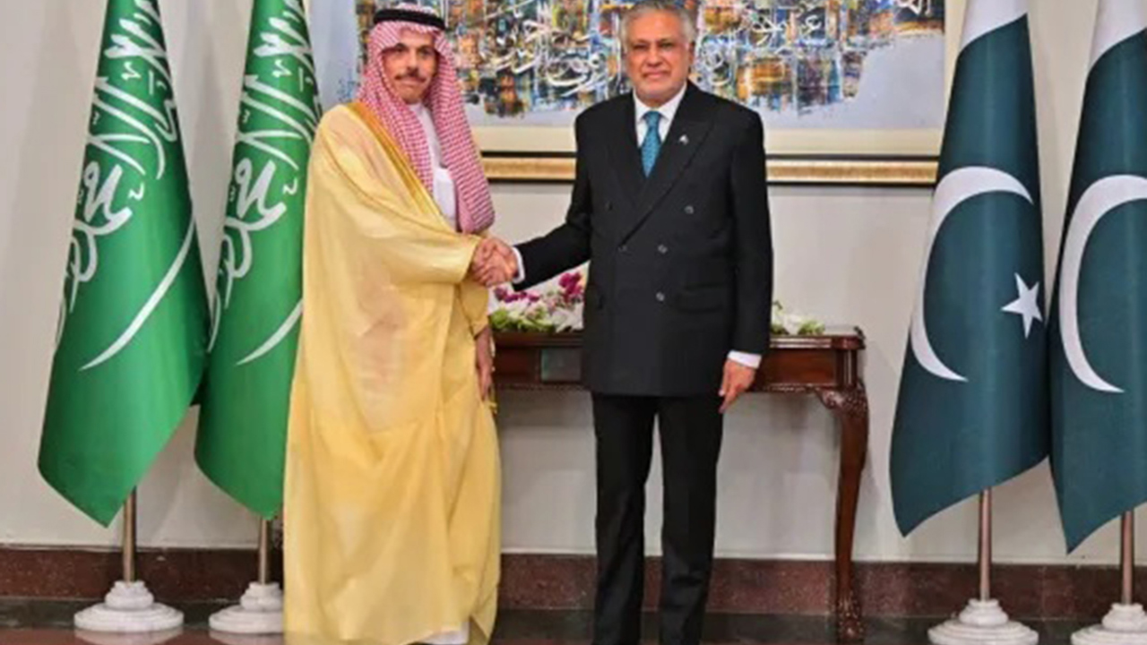 Suudi Arabistan-Pakistan arasında vize muafiyeti anlaşması
