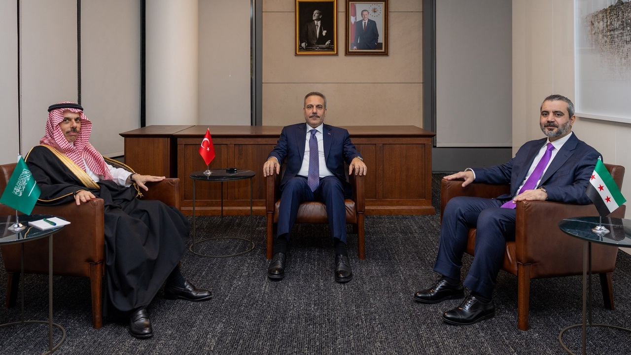 Bakan Fidan, New York'ta Türkiye-Suriye-Suudi Arabistan toplantısını gerçekleştirdi