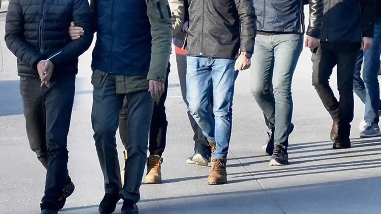 Kilis'te suç örgütü operasyonunda 11 şüpheli tutuklandı