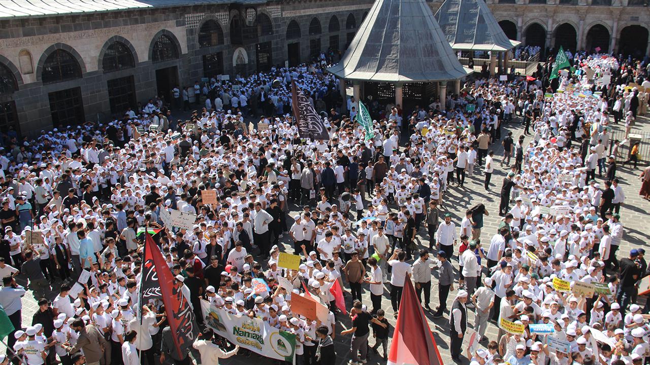 "Hayat Namazla Güzeldir" etkinliklerinin finali bu hafta sonu Diyarbakır'da düzenlenecek