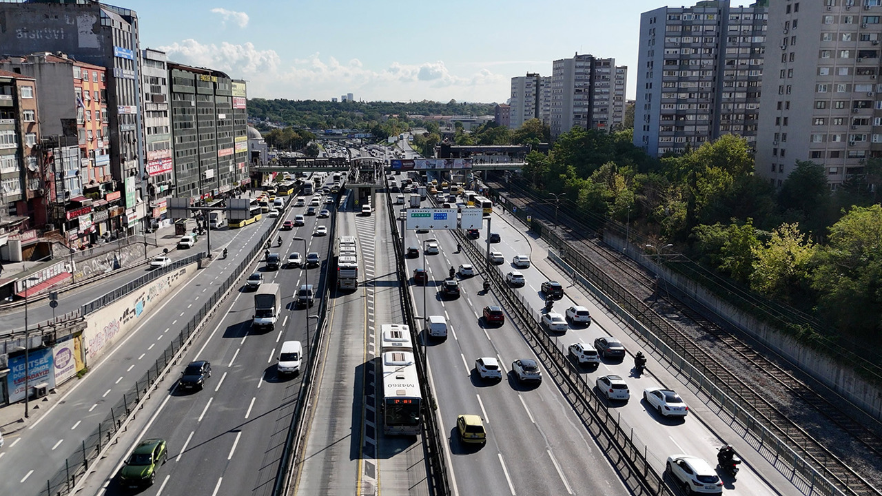 Bahçelievler Belediyesi'nden öğrencilere ücretsiz ulaşım