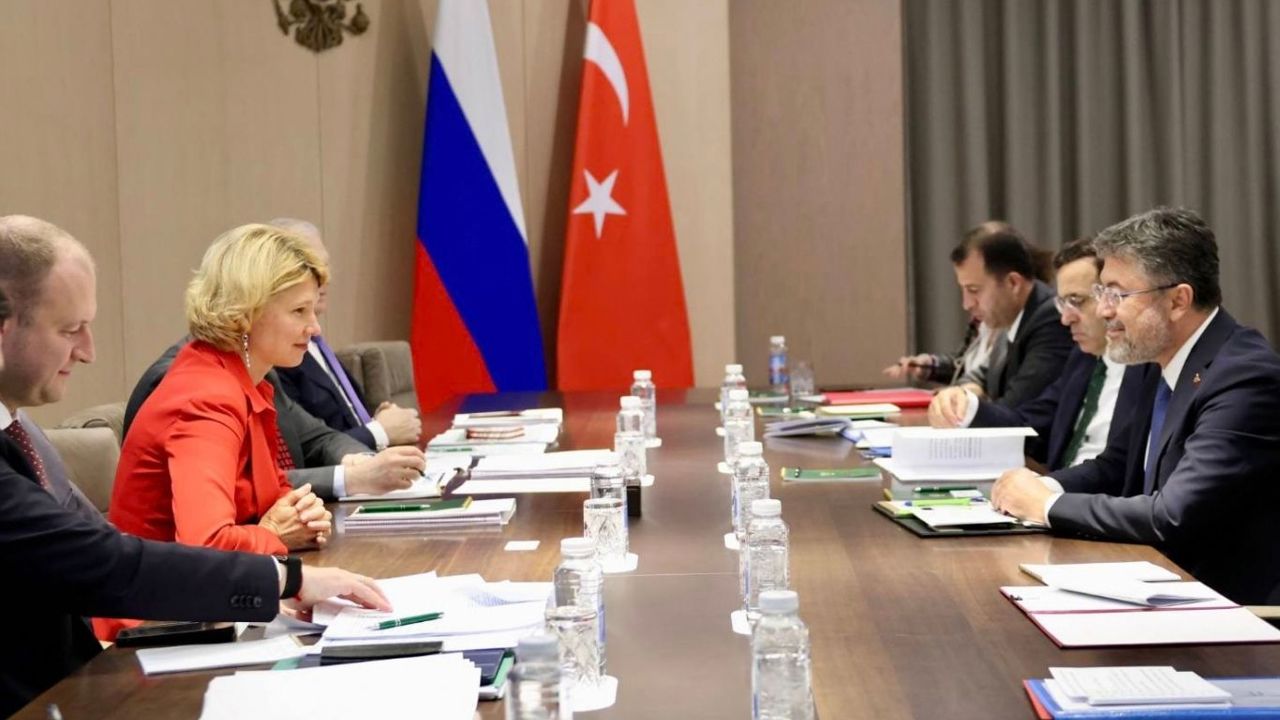 Bakan Yumaklı, Rus mevkidaşı Lut ile tarımsal işbirliğini görüştü